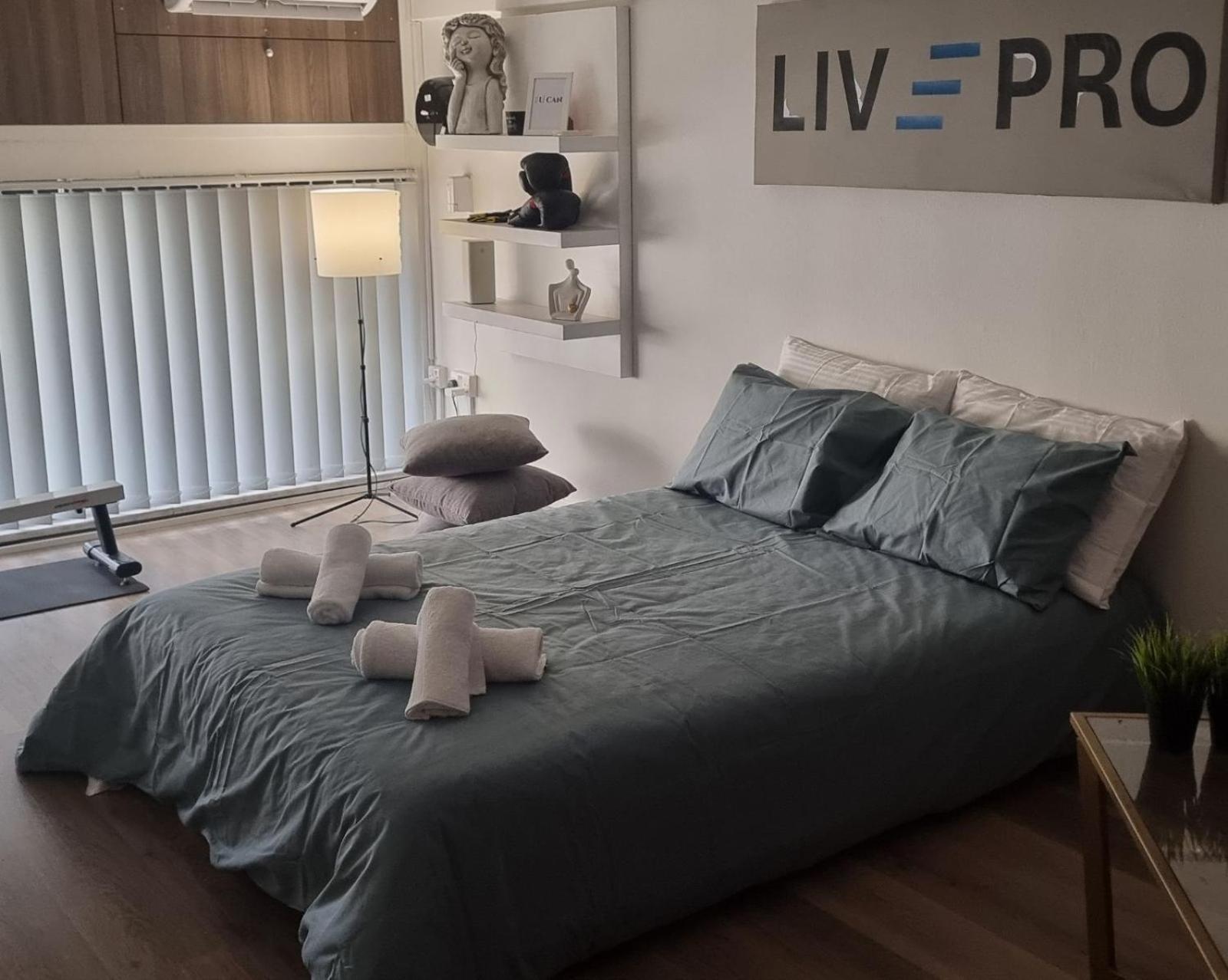 Livepro Apartment Larnaca Exterior photo